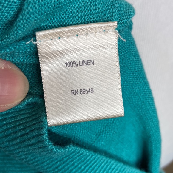 NWOT Tommy Bahama linen sweater size M, v neck, lightweight - Picture 6 of 6